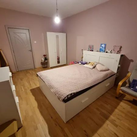 Homestay При Миро И Мира *